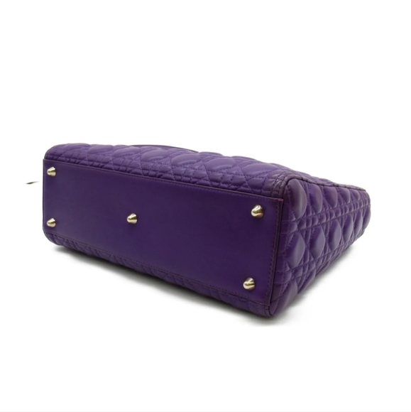 Lady Dior Signature Tote - Picture 4 of 5